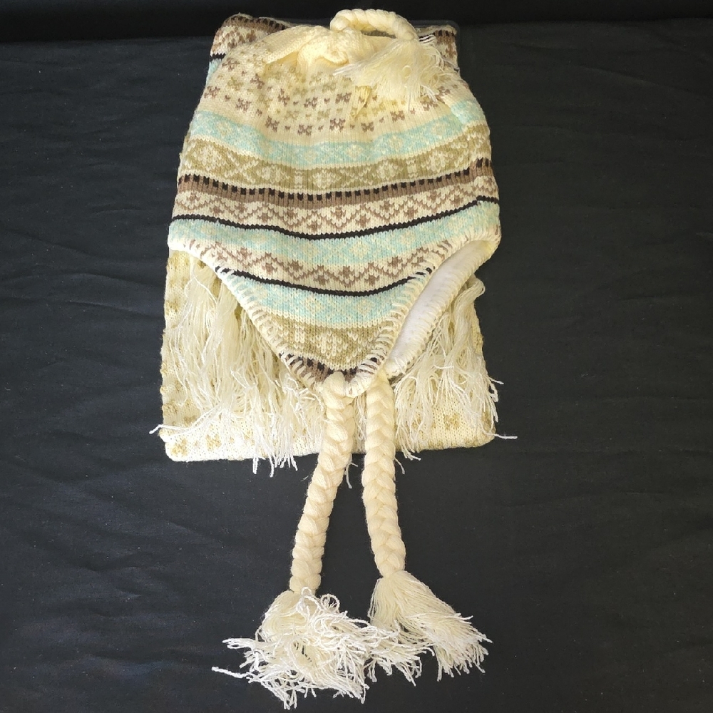 Cozy Knit Beanie And Matching Scarf with Tassels #205